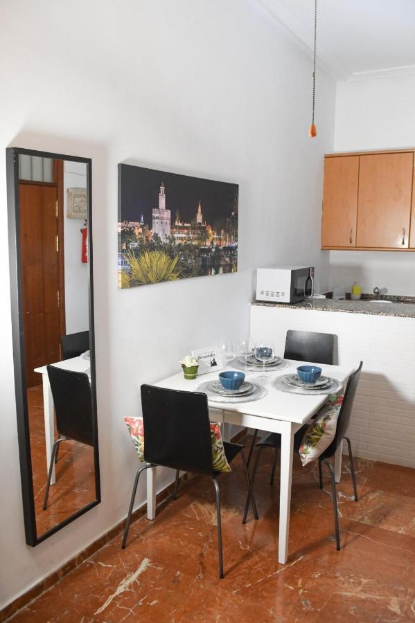 Apartamento Descalzos Appartement Sevilla Buitenkant foto